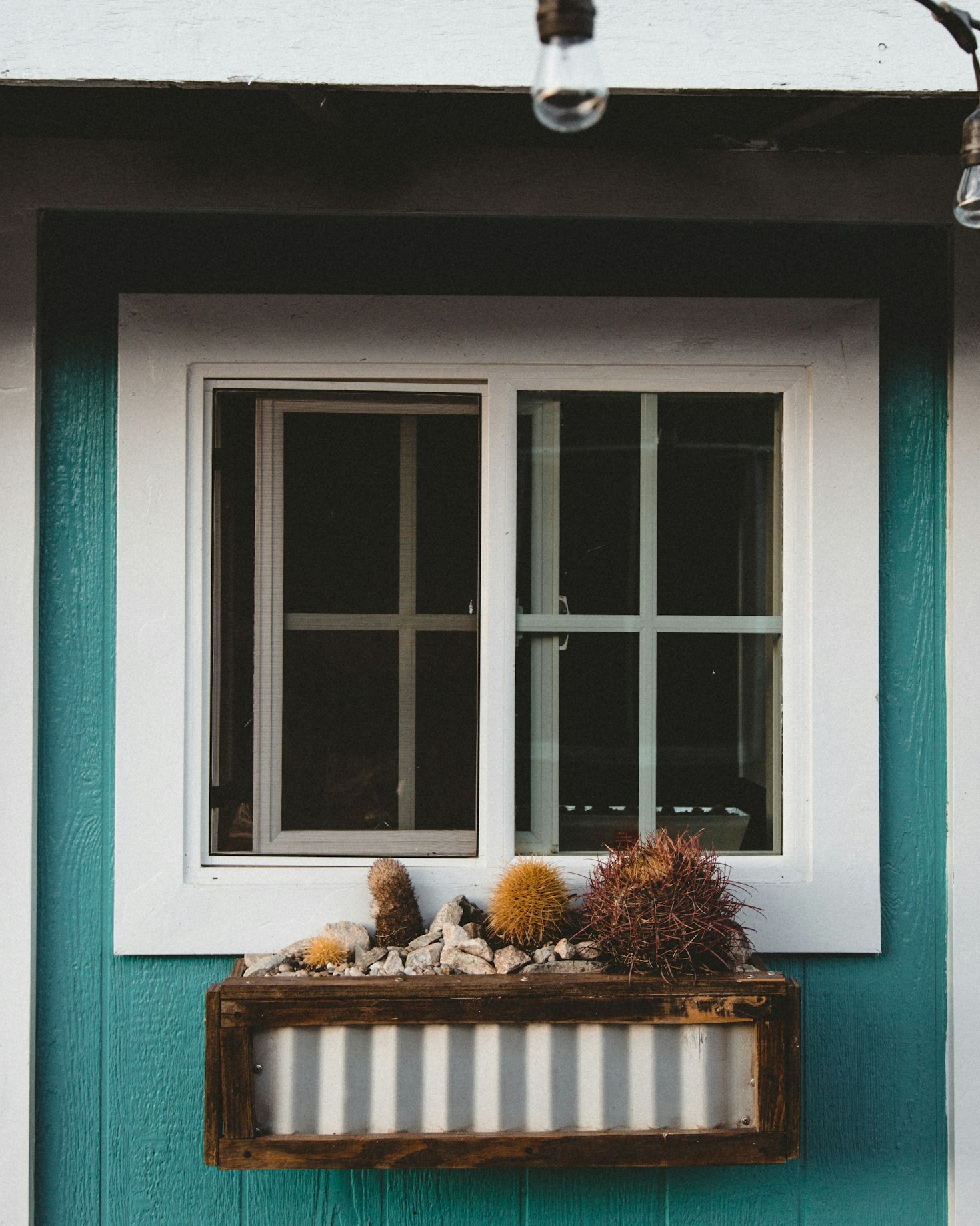 10 Ways to Add Charm to Your Porch Life
